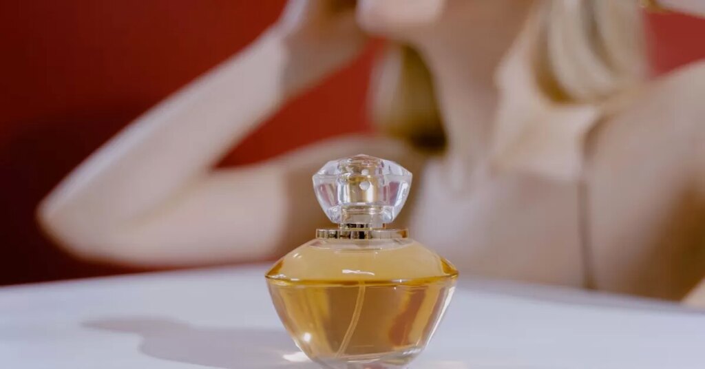 6-parfumuri-Lancome-–-un-deliciu-pentru-simturi.jpg